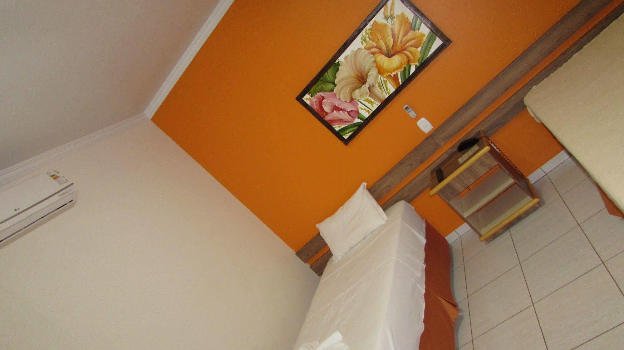 Hotel Pousada Real Синоп Экстерьер фото